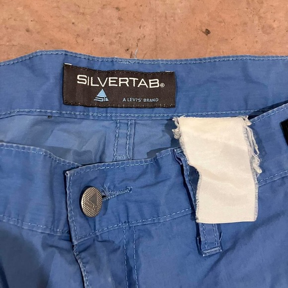 Vintage y2k Levi’s Silvertab Technical Convertible Blue Skater‎ Pants - Picture 4 of 8